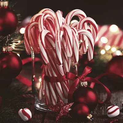 Paper+Design® Tissue karácsonyi, cukorka mintás Szalvéta, 33 x 33 cm, 3-rétegű